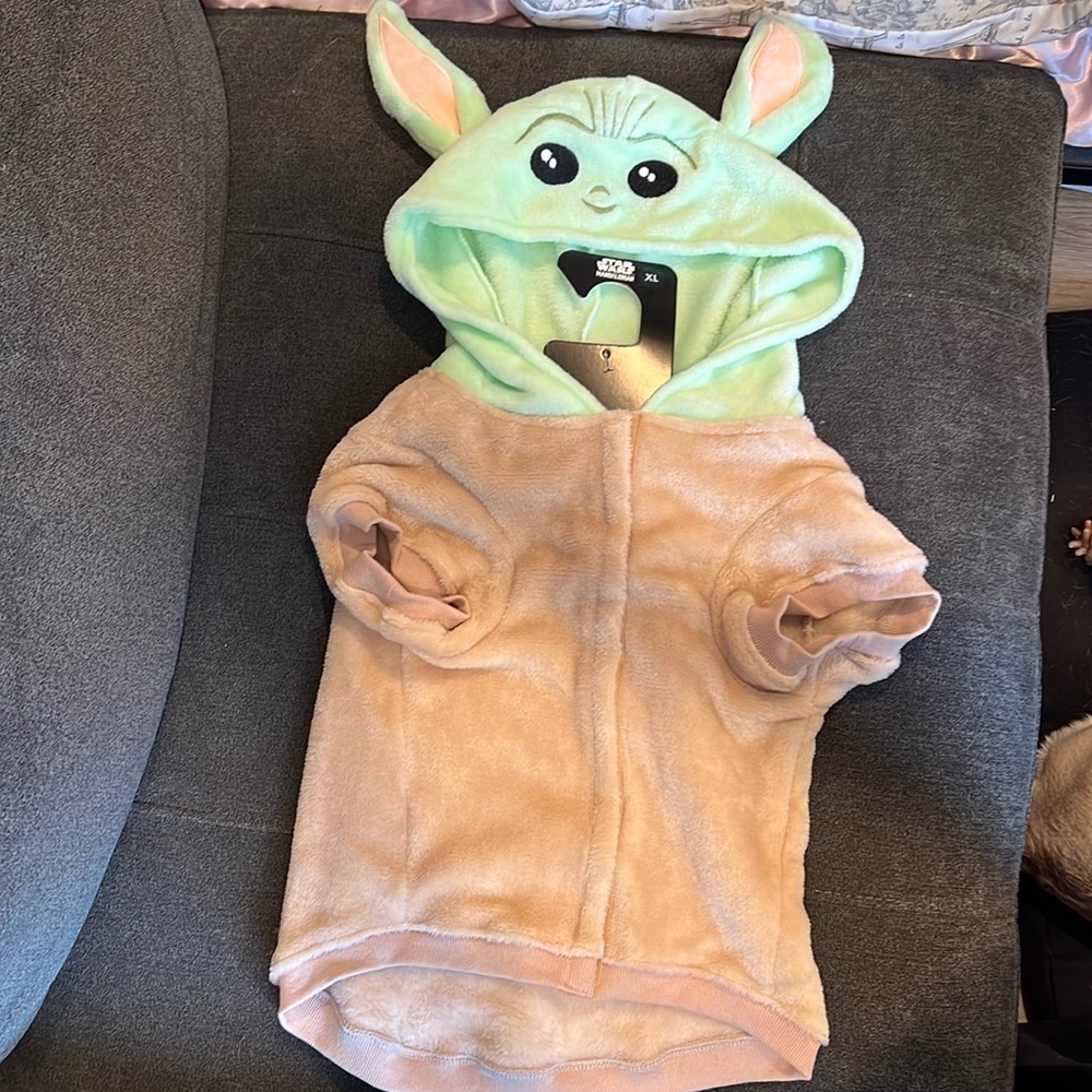 Star Wars Mandalorian Baby Yoda/Grogu Dog Costume Size XL NWT